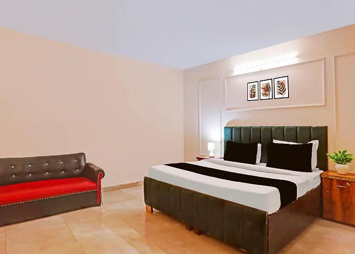 Hotel O Admire Inn